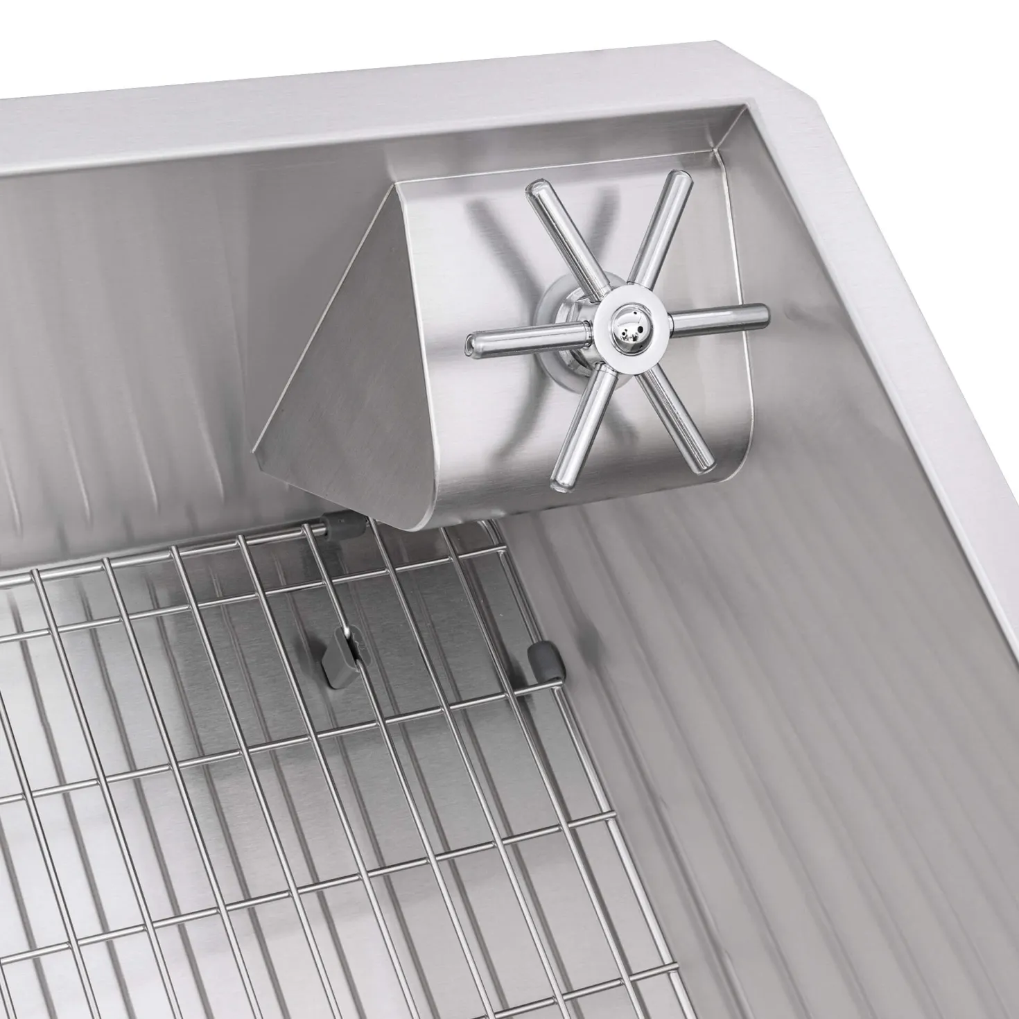 Ruvati 33" Single Bowl Kitchen Sink with Glass Rinser