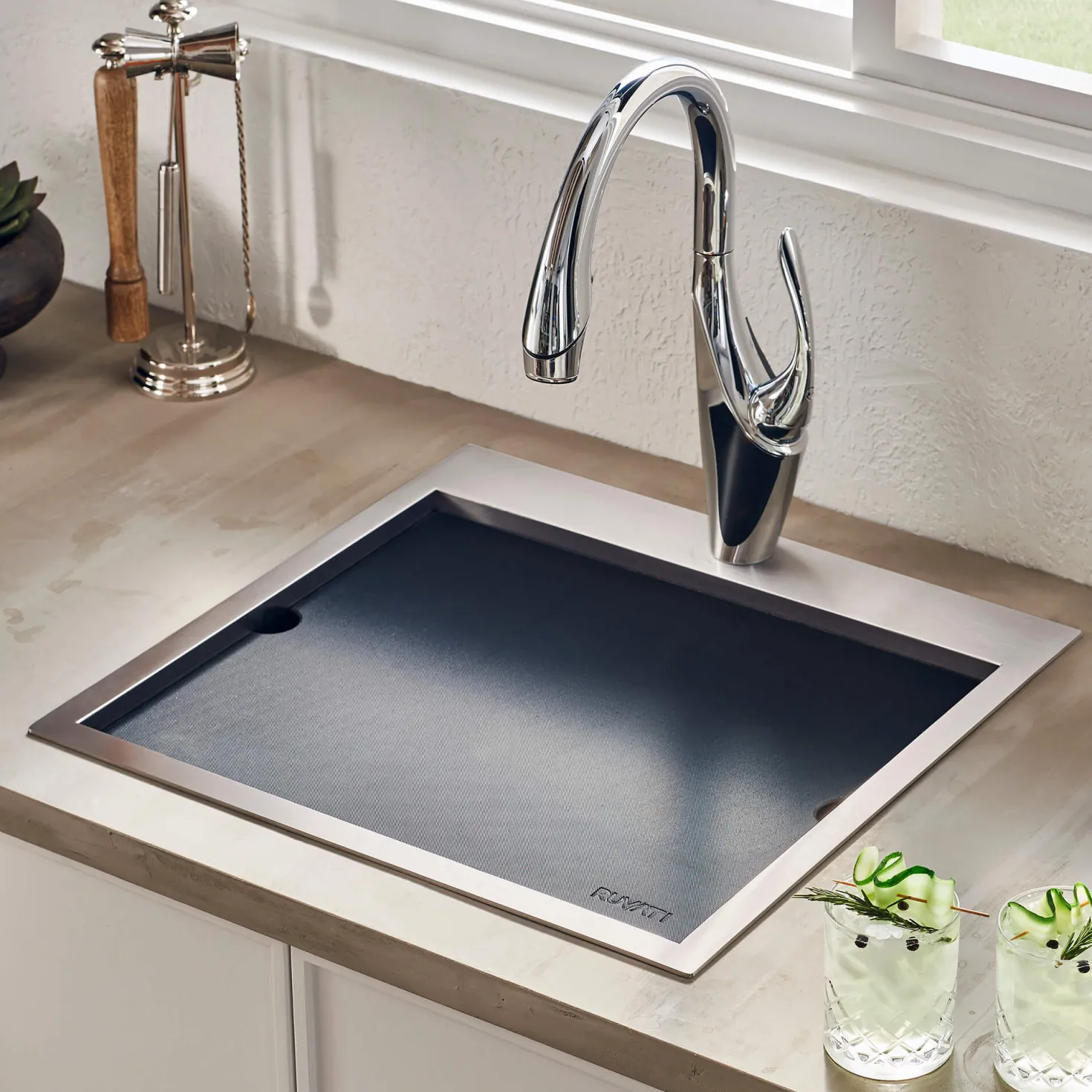 Ruvati 21" x 20" Marine Grade T-316 Stainless Outdoor Topmount Workstation Sink
