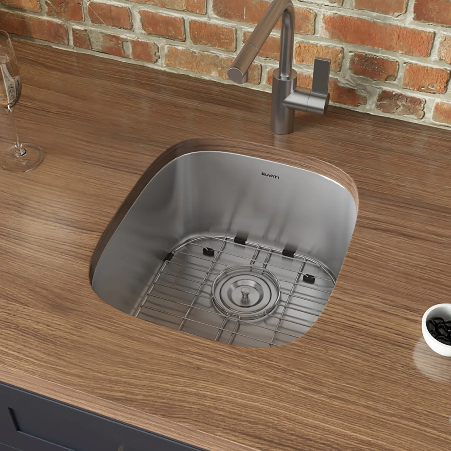 Ruvati 15 x 18" Undermount 16 Gauge Stainless Steel Bar Prep Sink