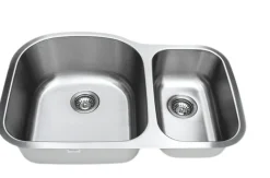 Wells Sinkware 32" 18-Gauge Undermount Double Bowl Stainless Steel Kitchen Sink